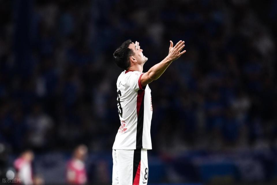 钰栋和米特, dingy